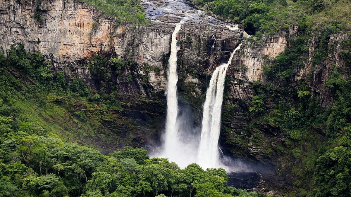 Localizada no nordeste de Goiás, a região fica a poucas horas de Brasília e permite viagens curtas, inclusive em fins de semana prolongados (Foto: Marcelo Camargo/Agência Brasil)