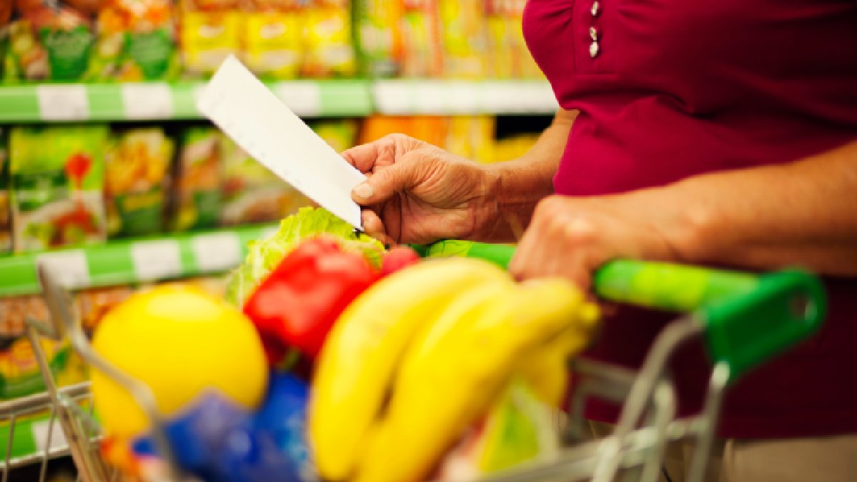 Cada decisão era pensada com cuidado, sempre com o objetivo de manter as despesas abaixo do que o padrão social costuma considerar aceitável (Fotos: Freepik)