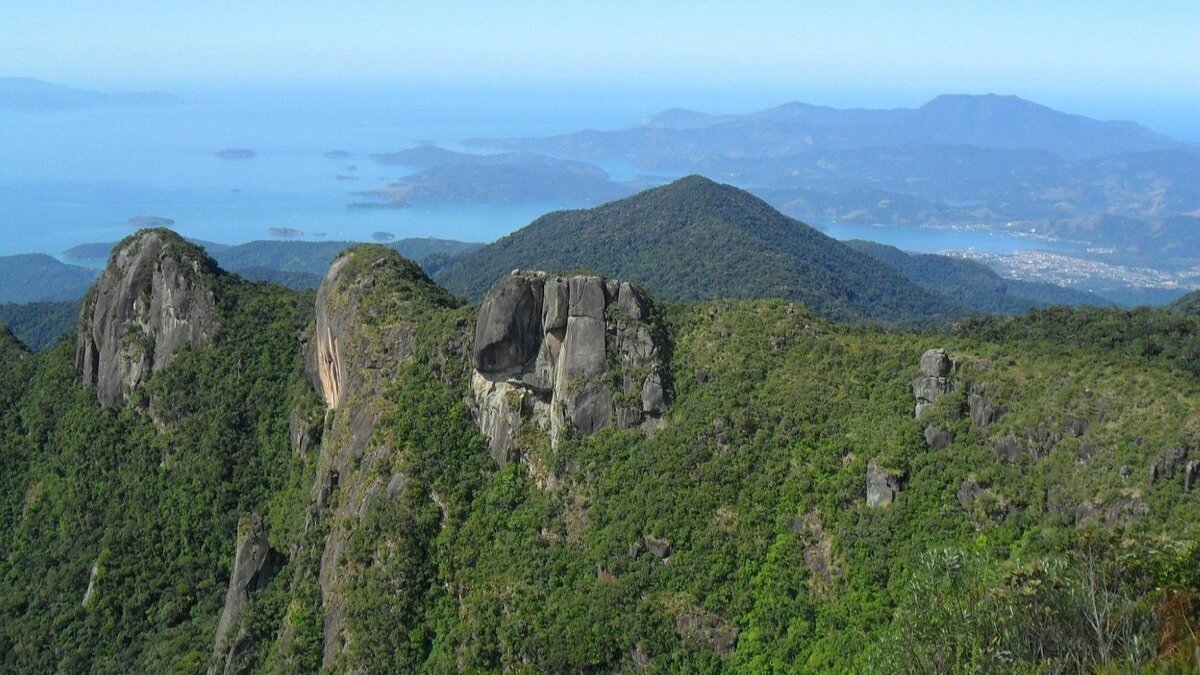 Escondida entre São Paulo e o Rio de Janeiro, Cunha é um paraíso para quem ama a natureza. Cerca de 233 km (aproximadamente 3 horas de viagem), a cidade é famosa por suas cerâmicas artesanais e suas paisagens deslumbrantes. Foto: Claudinei Silveira