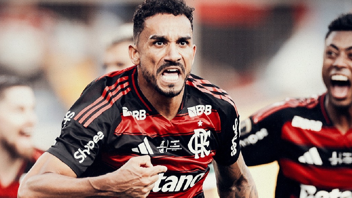 Em 2025, Palmeiras e Flamengo formaram a sétima final entre brasileiros na competição. O Rubro-Negro carioca foi superior durante toda a partida e venceu por 1 a 0 - (Reprodução/X/Flamengo)