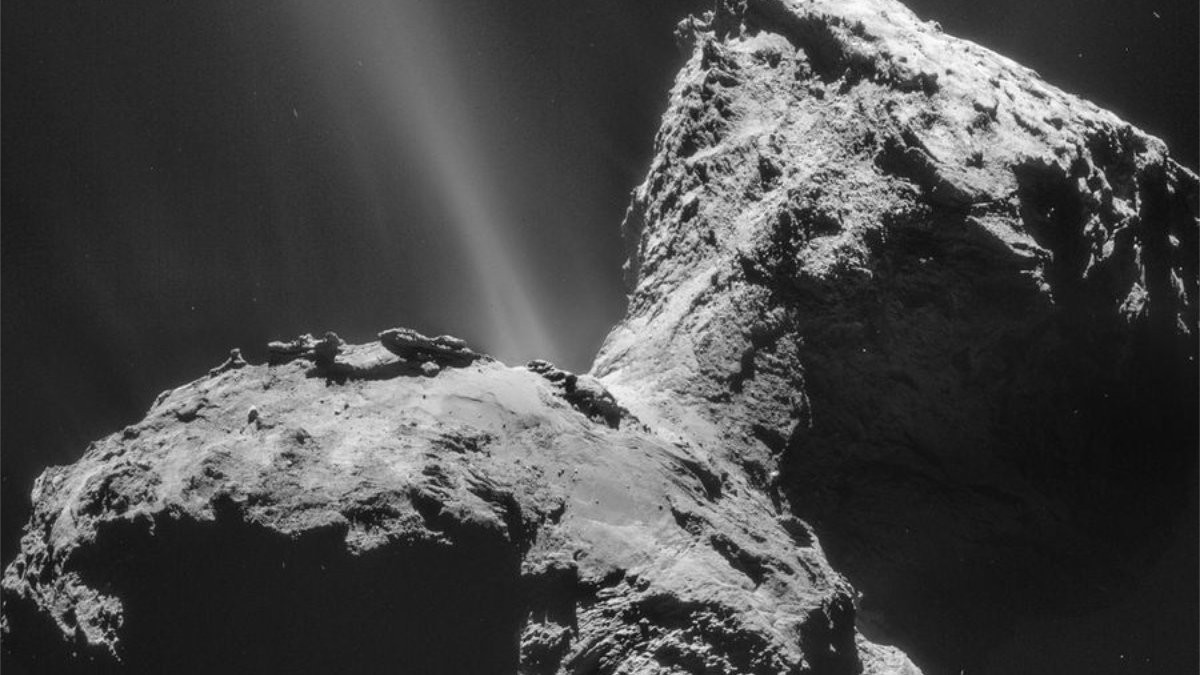 As medições sugerem que o objeto, chamado RBH-1, tem cerca de 10 milhões de massas solares e viaja perto de 1.000 km/s (Foto: ESA/Rosetta/NAVCAM CC BY-SA IGO 3.0)