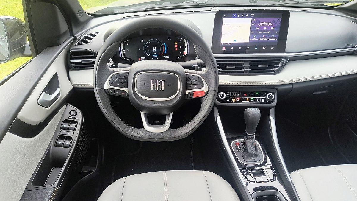 Já o e-Assist entra em ação nas acelerações e retomadas, com o motor elétrico fornecendo torque adicional ao propulsor principal. Fotos: Gabriel Dias/Flashmotors