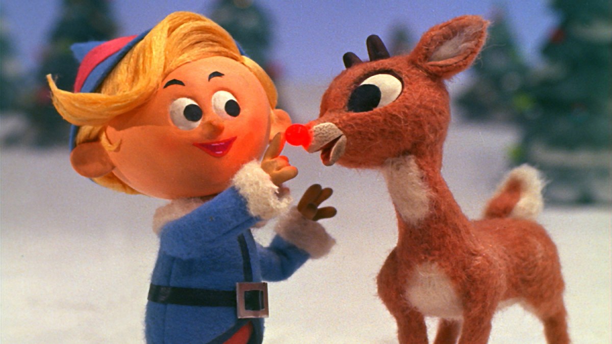 A rena do nariz vermelho (1964): Rudolph nasce diferente, é rejeitado e acaba vivendo uma aventura que o aproxima do Papai Noel. Fotos: Wikimedia Commons