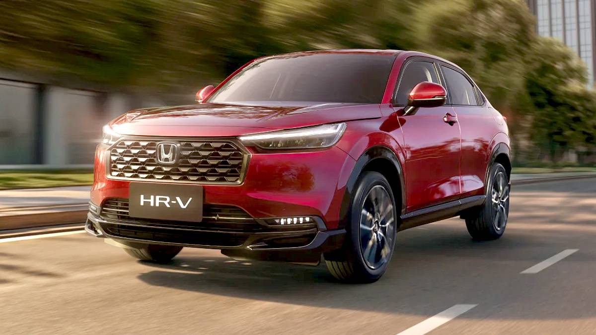 Honda HR-V Touring é um SUV turbo com tecnologia Honda Sensing e rodas de liga leve. /Foto: Honda