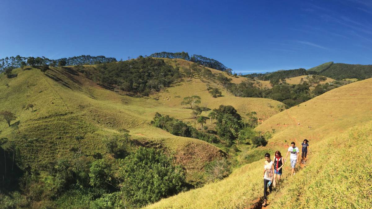 O turismo rural e ecológico desponta como um dos principais atrativos locais. O município integra o rol de destinos de interesse turístico no estado de São Paulo e aproveita sua natureza exuberante, trilhas, rios e atividades ao ar livre para atrair visitantes durante o ano todo.