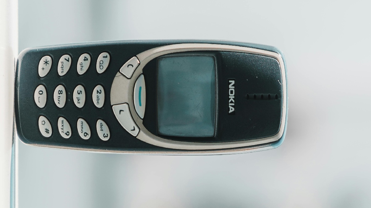 Nokia antigo ainda pode valer alguns euros. Imagem: Masood Aslami/Pexels