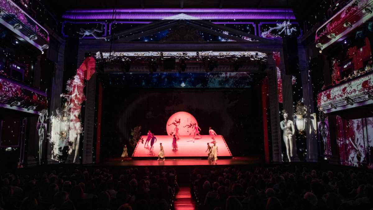 Vortice Dance Company, reconhecida como uma das mais premiadas da Europa, é marcada pela combinação entre dança, artes digitais e performance visual. Fotos: Rita Carmo
