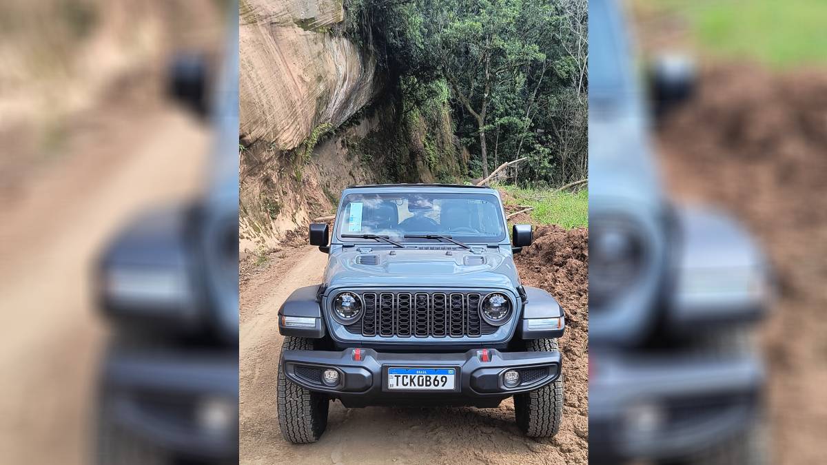 Mesmo com mais de duas toneladas, o Wrangler entrega respostas rápidas e força abundante em qualquer tipo de terreno | Gabriel Dias/Flashmotors