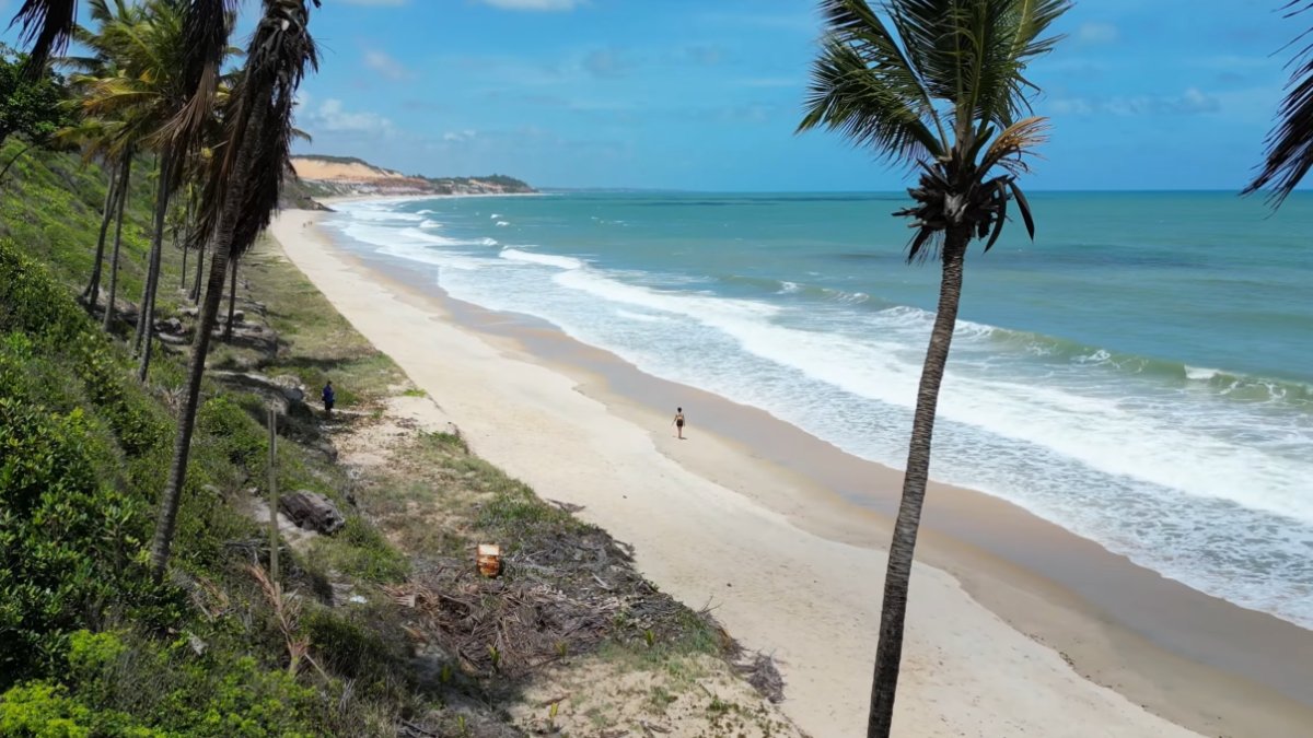 Natal e Pipa ficam a cerca de 80 km de distância e formam um roteiro perfeito para quem quer economizar