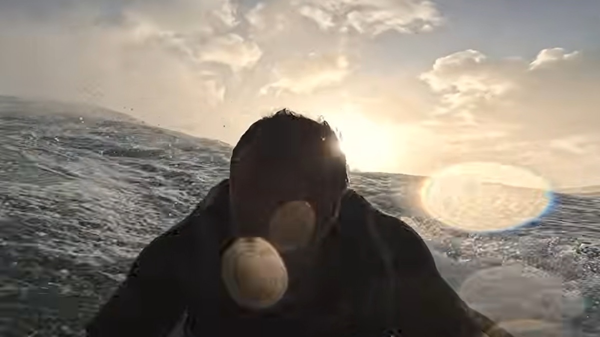 Nazaré, em Portugal, é reconhecida mundialmente pelas ondas descomunais/Rennan Chaves