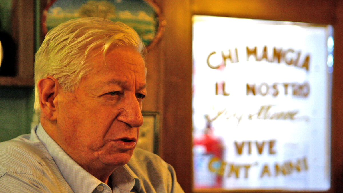 As alcachofras citadas por Adolfo são servidas como "entradinhas" antes dos pratos principais.