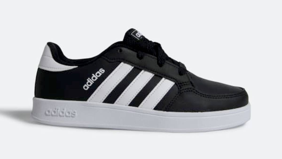 Solado de borracha e cabedal sintético ajudam a explicar a popularidade do modelo | Divulgação/Adidas