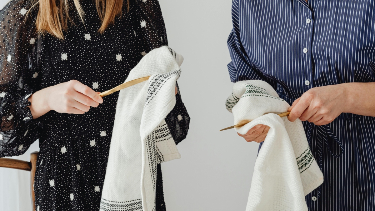Ela oferece mais durabilidade e desempenho superior ao dos panos tradicionais e até ao papel-toalha: as toalhas de pano - (Pexels/Karola G)