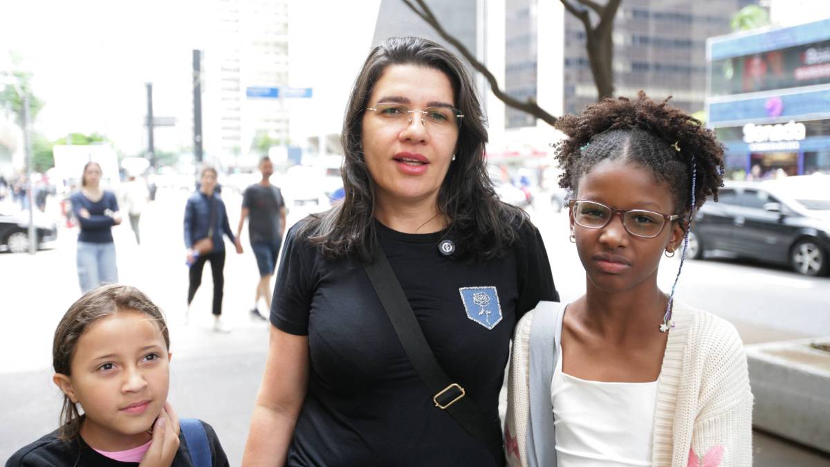 "Gostaria que a cidade tivesse uma educação aplicada, saúde, segurança, qualidade no transporte público, mais segurança e que o meio ambiente seja tratado melhor", informa a auxiliar de enfermagem Josilene.