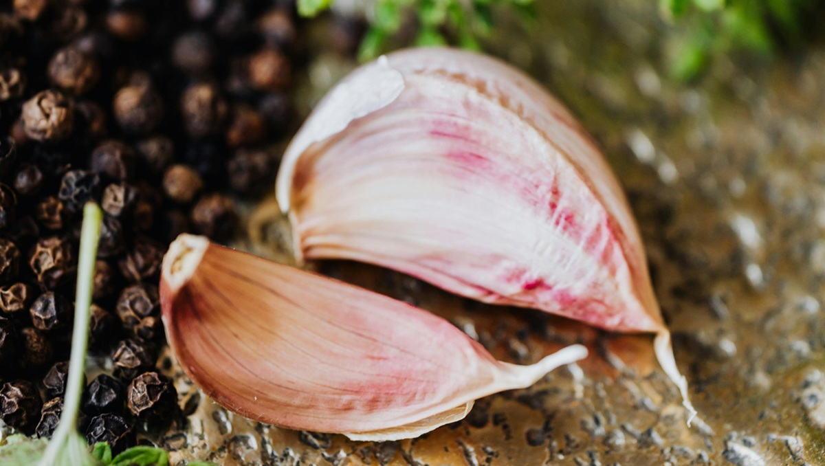'Cebola e alho, comuns em temperos e farofas, causam anemia hemolítica no pet'/Karol G/Pexels