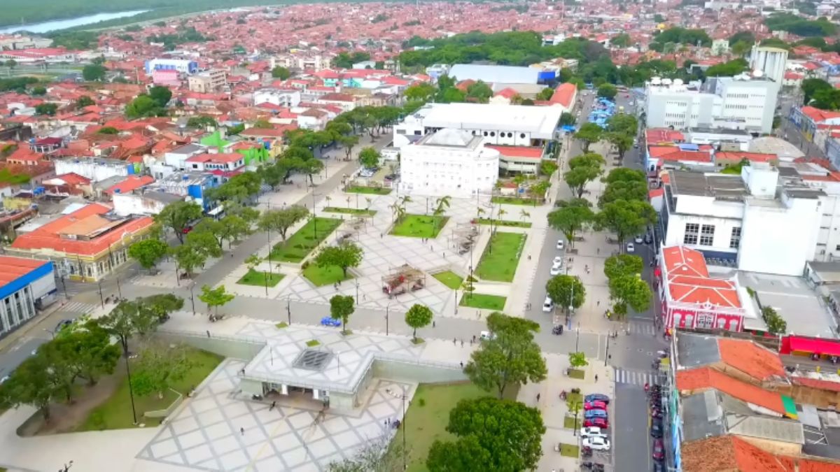 A cidade também abriga o maior conjunto arquitetônico de origem portuguesa da América Latina