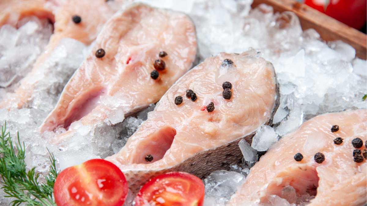 Esse tipo de gordura considerada boa ajuda a reduzir inflamações, controlar os níveis de triglicerídeos e proteger o sistema cardiovascular (Foto: Freepik)