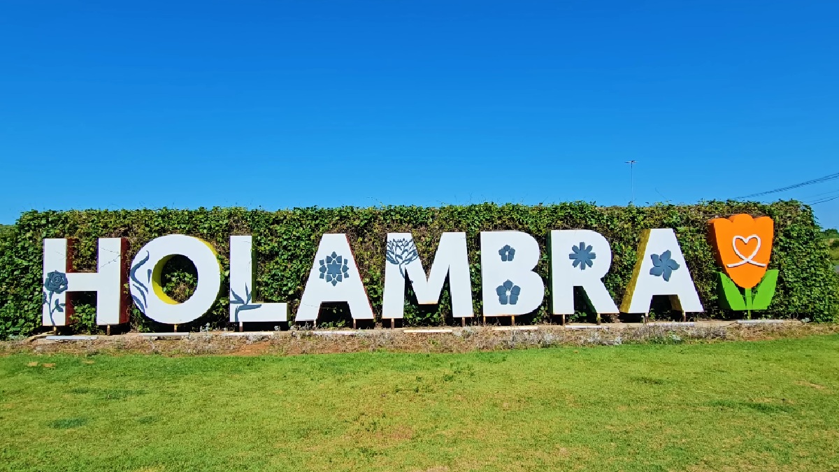 O nome da cidade é um acrônimo que simboliza a cooperação entre três elementos: Holanda, América e Brasil - Fotos: Reprodução/YouTube De fora em Juiz de Fora