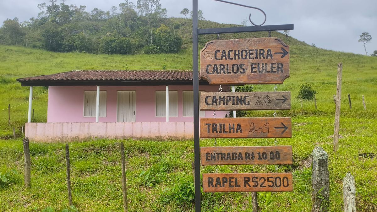 A algumas horas de viagem de carro saindo de SP, local é ideal para um bate-volta