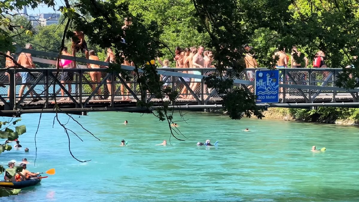 Apesar de ter viralizado o hábito de voltar do trabalho, o local é muito mais utilizado pelo público comum em seu tempo de lazer (Foto: A-TravelVideo / YouTube)
