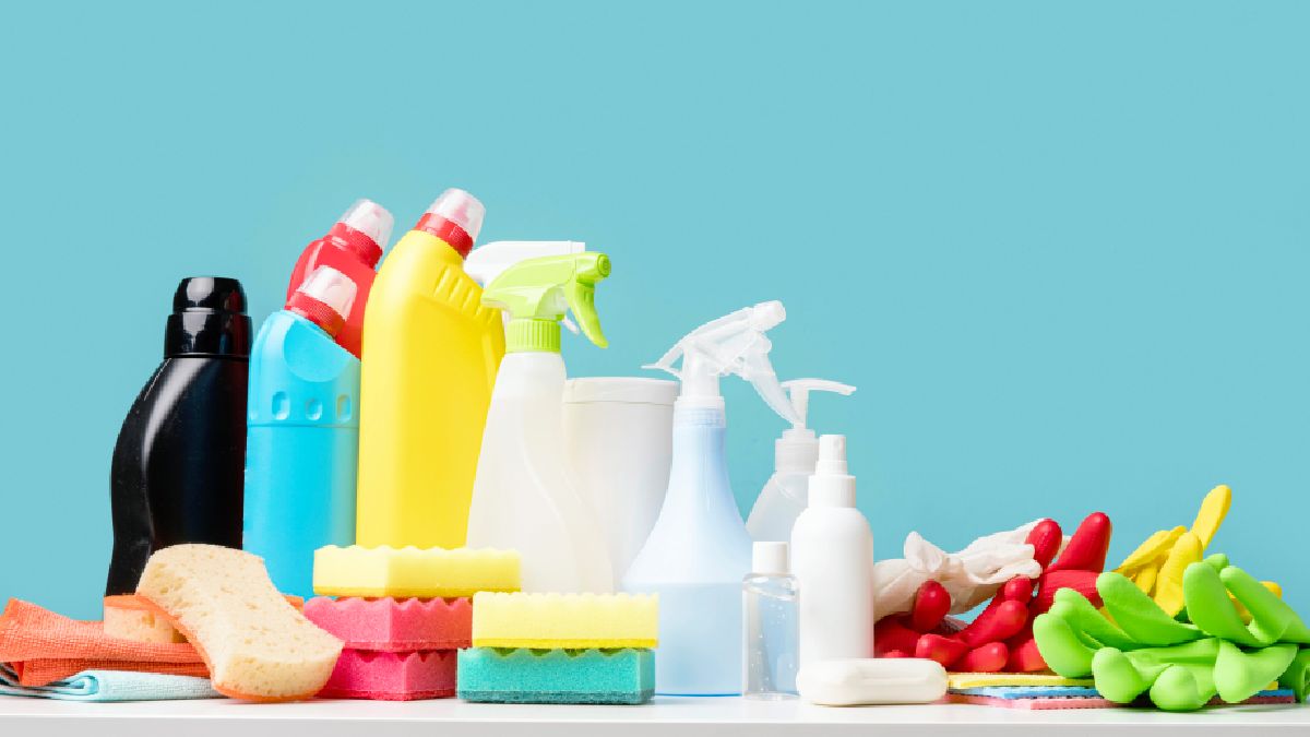 É sempre recomendável pesquisar mais a fundo antes de praticar qualquer mistura caseira, pois algumas podem liberar gases perigosos, como o tóxico gás cloro em grandes quantidades