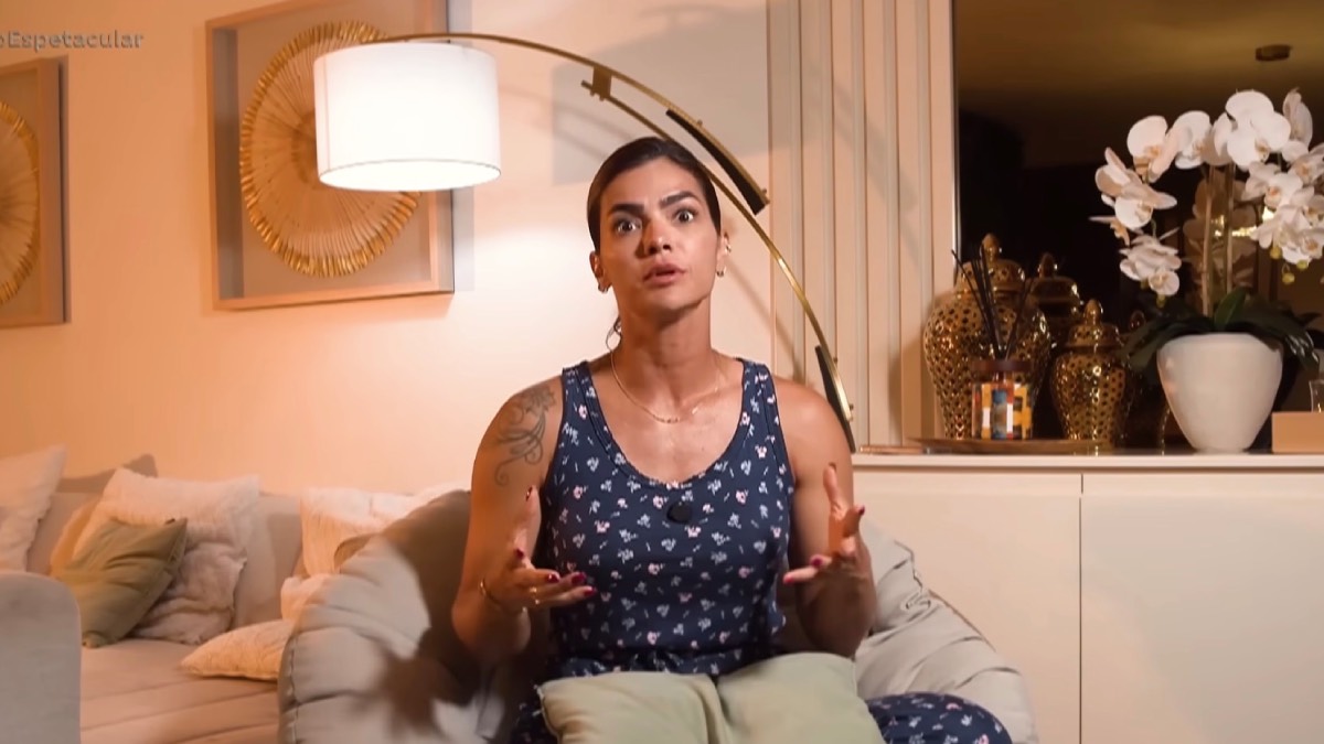 7. Entre os passeios preferidos, Kelly Key recomenda a Fortaleza de São Miguel para apreciar o pôr do sol. Foto: Reprodução/Youtube