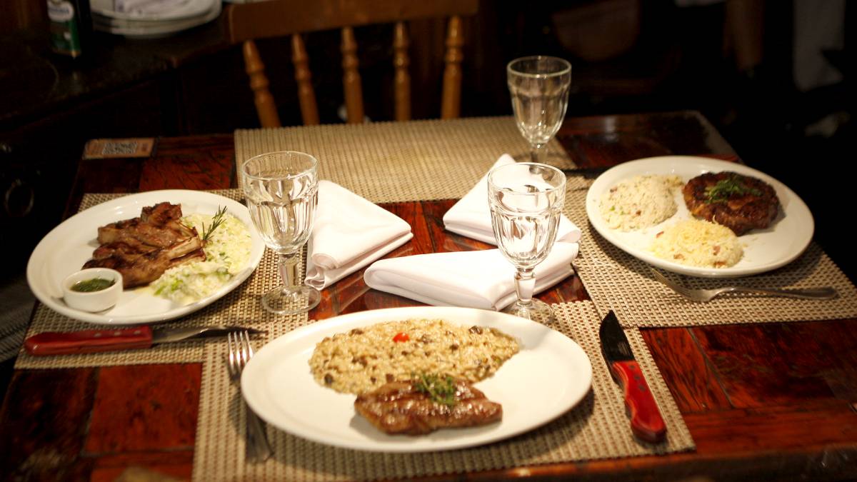 O menu ainda conta com picanha suína, bife de tiras, paillard e médaillons de filé mignon, além do ojo de bife e do miolo de alcatra.