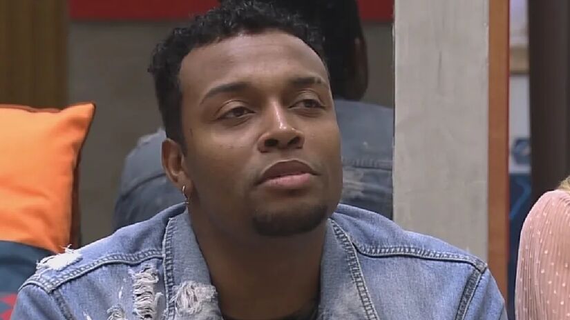 Nego Di (BBB 21): 98,76% - dono da segunda posição, o humorista também despertou a antipatia do público, que não caiu nas graças de suas piadas