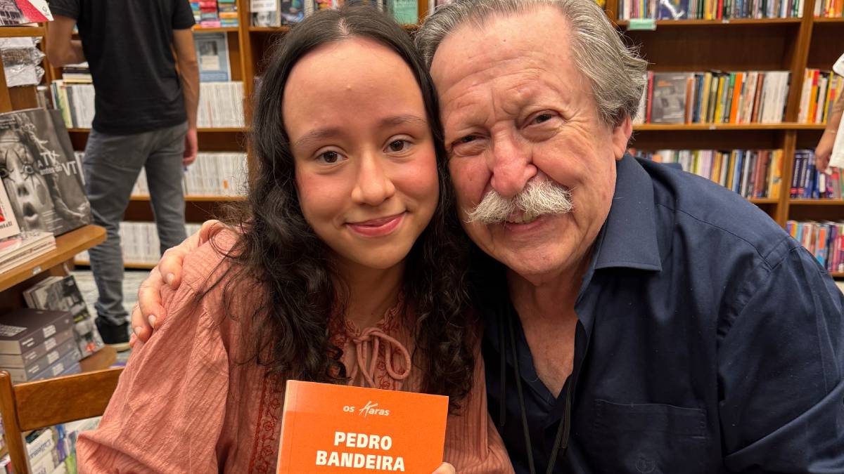 No último domingo (25/1), durante um evento na Livraria Martins Fontes, Pedro Bandeira concedeu à Gazeta uma entrevista exclusiva. Fotos: Marcus Leoni; Ayumi Yamamoto