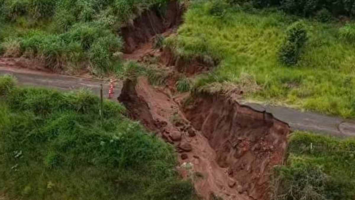 A pista foi liberada por volta das 10h, após sete horas de interdição total /Reprodução/@scdrones_