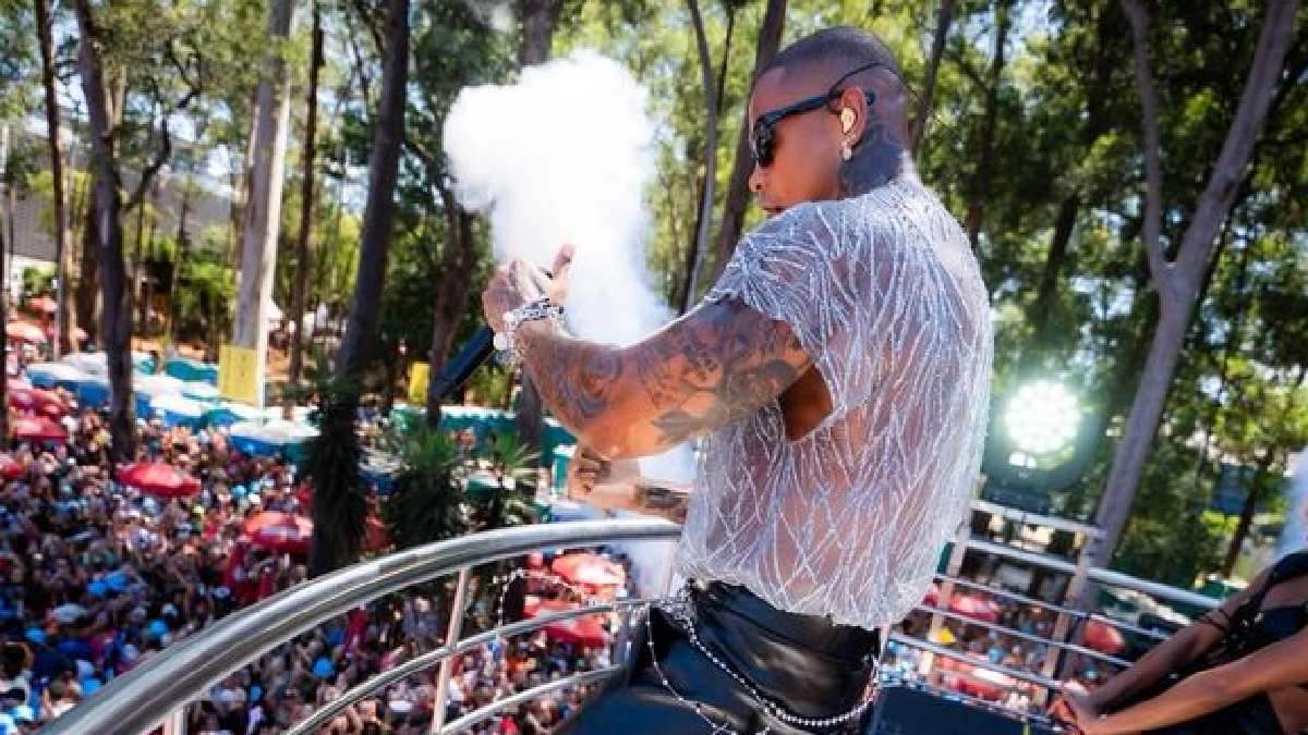 Léo Santana comanda mais uma vez o bloco Vem com o Gigante no Ibirapuera/ Divulgação/Alef Fera