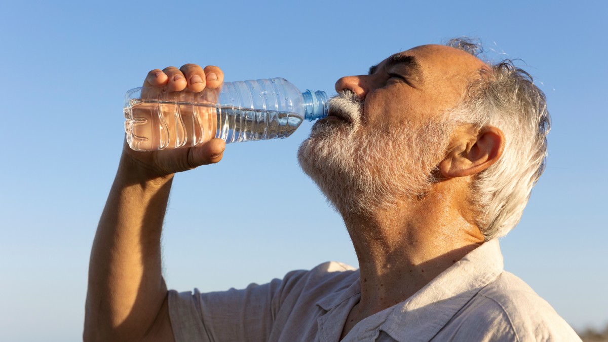 Beber mais água pode diminuir o consumo de bebidas açucaradas, ligadas ao aumento de LDL e triglicerídeos