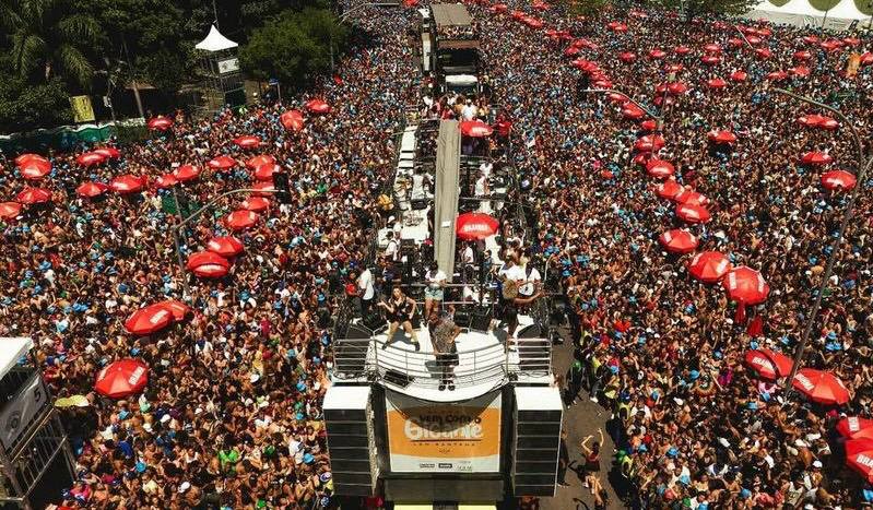 Bloco de Léo Santana deve arrastar multidão no carnaval de rua de São Paulo/ Divulgação/Alef Fera