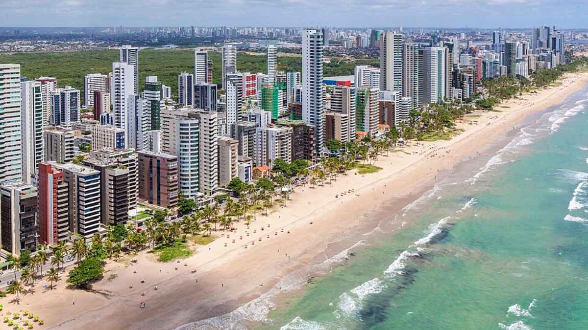 5. Praia do Pina (Foto: Portal da Copa/ME)
