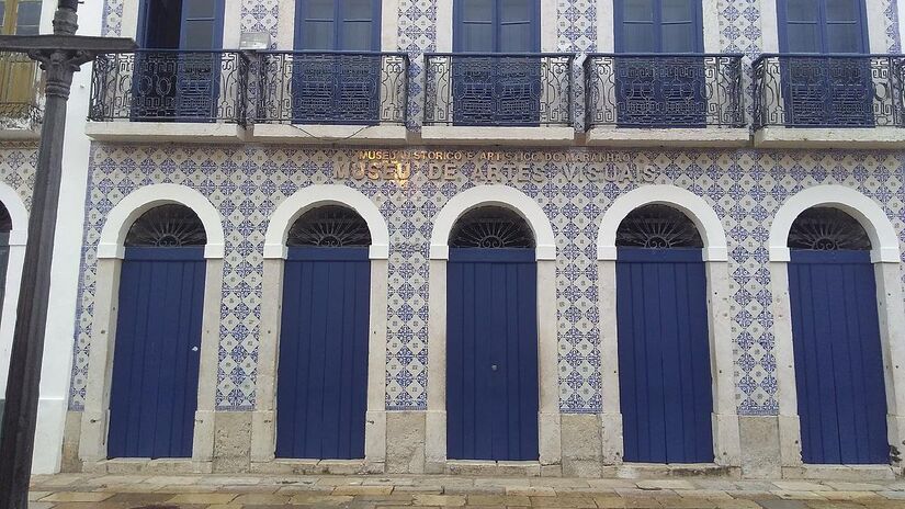 Design atual da lata é baseada nos azulejos portugueses em São Luís do Maranhão - (Ajmcbarreto/Wikimedia Commons)