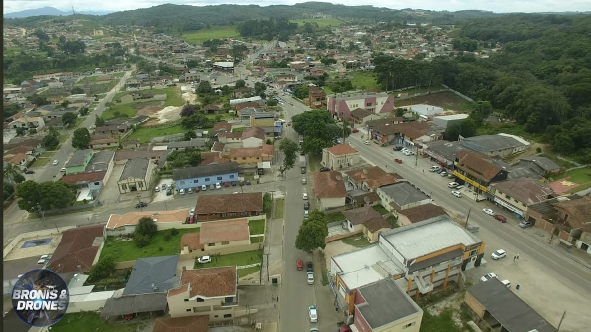 O episódio que marcou a história local ainda desperta curiosidade décadas depois. Reprodução/YouTube
