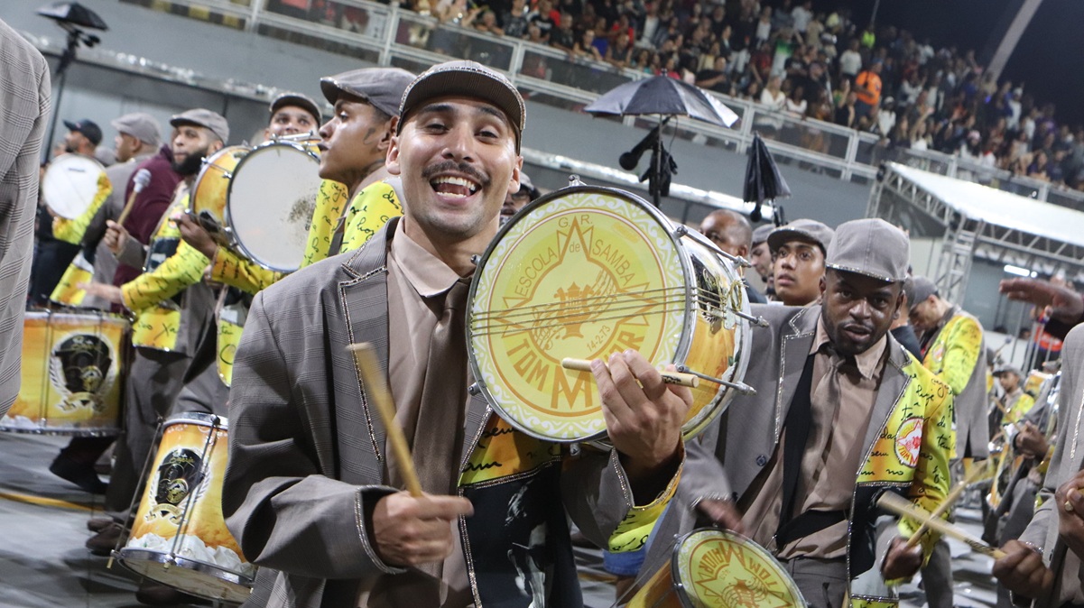 Integrante da bateria da Tom Maior na avenida/Woody Henrique /Liga-SP