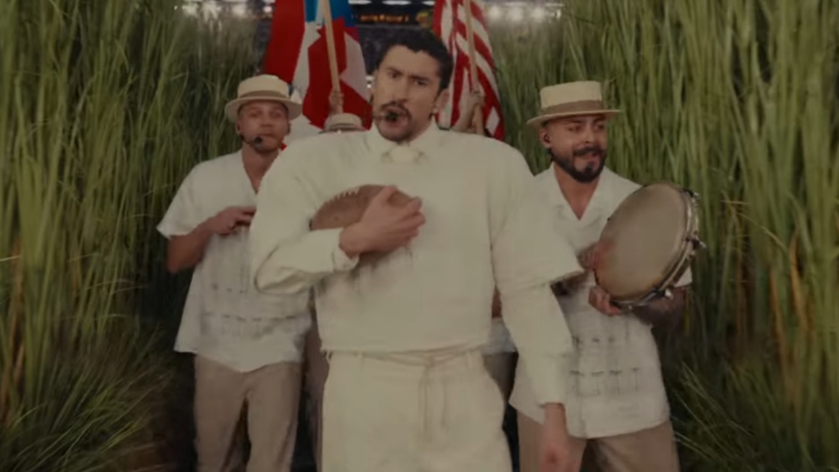 Foi também o encarregado em fazer o megashow de intervalo do Super Bowl, levando os fãs ao delírio - (Reprodução/YouTube NFL)