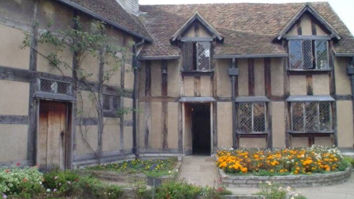 E está transformando cenários históricos da Inglaterra em destino desejado para quem gosta de cultura e boas histórias (Foto: Iliana.Quintanar/ Wikimedia Commons)