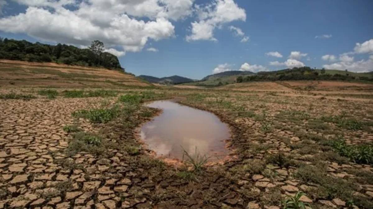 A superpopulação e as mudanças climáticas extremas são os principais fatores de risco para o colapso do planeta, segundo os levantamentos do físico (Foto: Mídia Ninja)