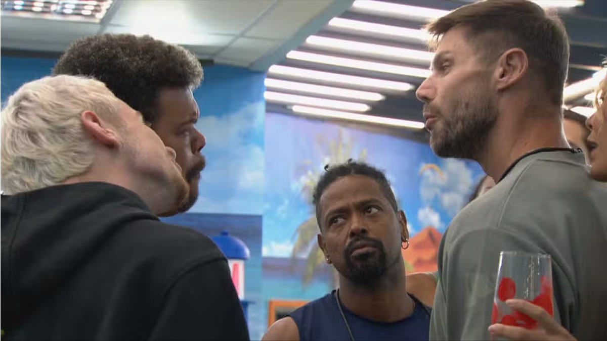 Jonas teve discussão acalorada com Babu Santana e Juliano Floss. Foto: Reprodução/TV Globo