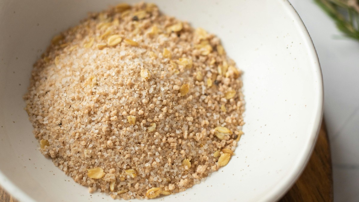 Um truque prático: "carbo + proteína + fibra" no mesmo café da manhã costuma reduzir pico rápido e aumentar saciedade (Foto: Monstera Production / Pexels)