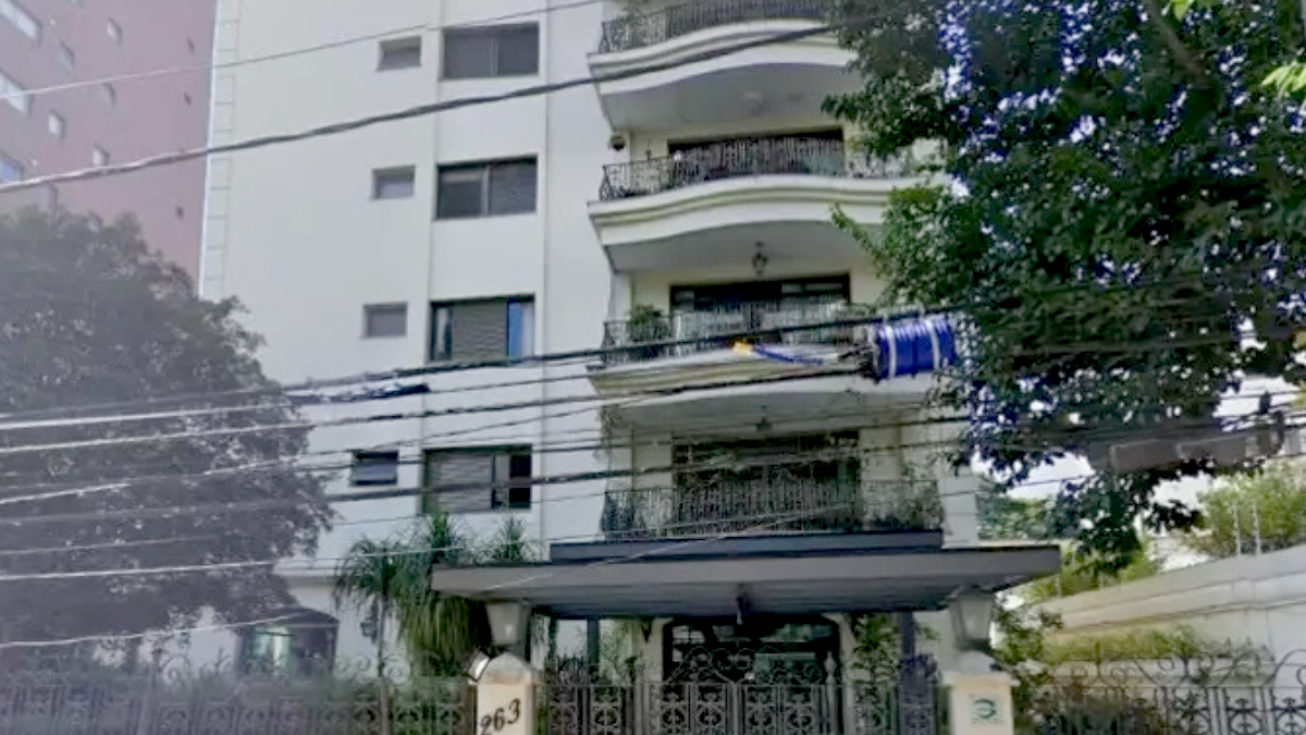 O imóvel faz parte do Edifício Mansão Tulipas, localizada no Campo Belo, zona sul de São Paulo.