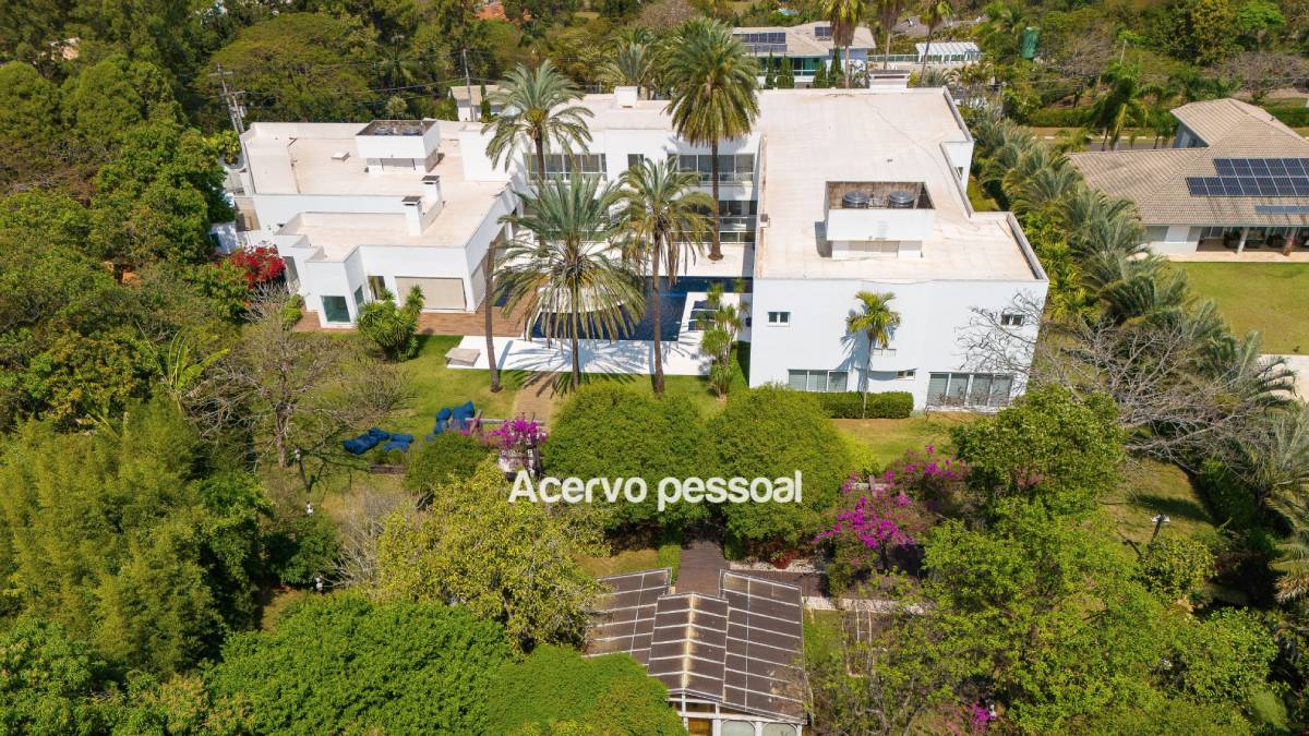 Mansão de 6,1 mil m² da apresentadora vai a leilão após venda ter sido suspensa pela Justiça. Foto: Divulgação