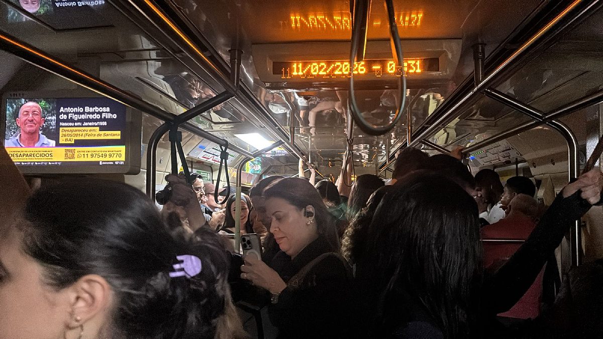 Interferência na via na estação Chácara Klabin afetou os trens das linhas 1-Azul, 2-Verde, 3-Vermelha e 15-Prata do Metrô. Foto: Yasmin Gomes/Gazeta de S.Paulo