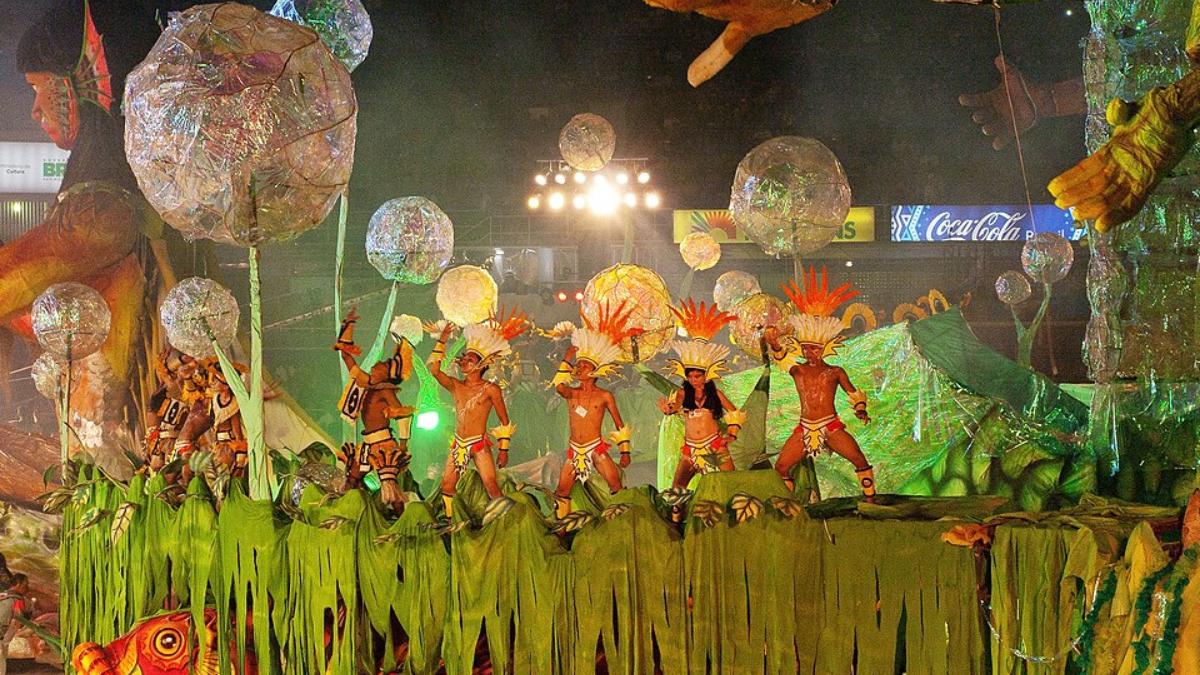 2. Festival Folclórico de Parintins, no Amazonas (Foto: Alexey Kurilenko/Wikimedia Commons)
