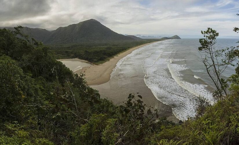 Peruíbe é reconhecida por especialistas como uma das cidades mais místicas do País, ostentando o título de 'Terra dos OVNIs' - (Alessandro A.A. Pinto/Wikimedia Commons)