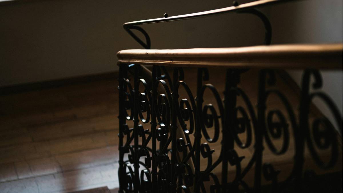 A Justiça decidiu que, mesmo quando alguém ocupa um apartamento de forma irregular, o dono do imóvel continua responsável pela segurança da estrutura (Fotos: Pexels)