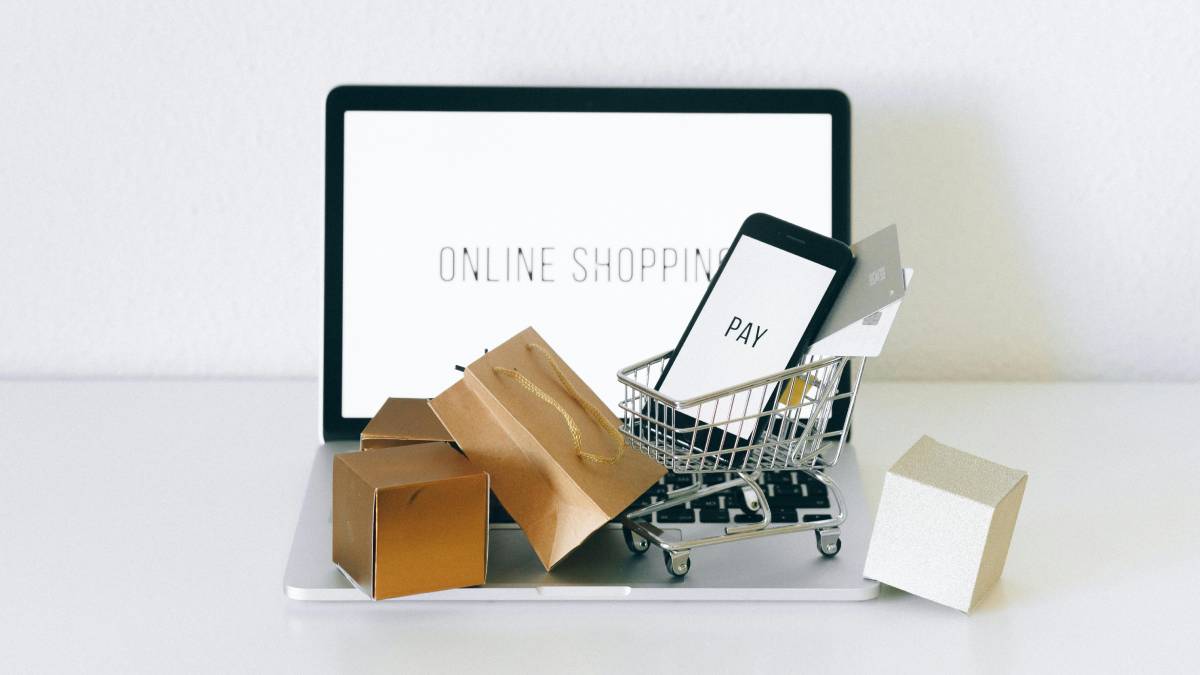 Direito de arrependimento garante devolução em até 7 dias para compras feitas fora da loja física. Foto: Pexels