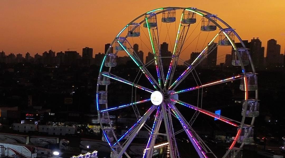 Em cartaz em Balneário Camboriú, o Mirage Circus prepara a logística para colocar na estrada uma megaoperação /Divulgação